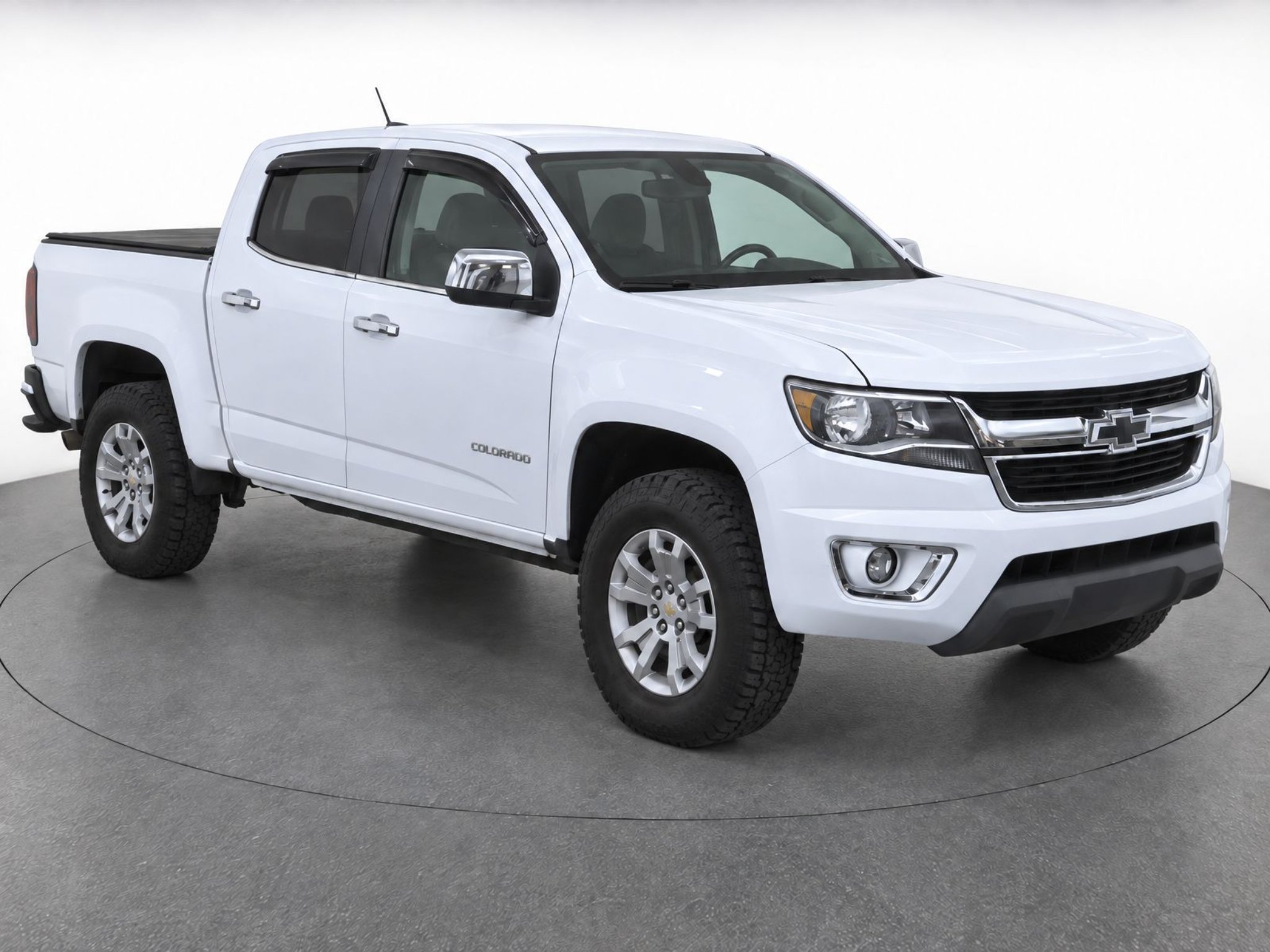 Used 2015 Chevrolet Colorado LT with VIN 1GCGSBE33F1229184 for sale in Clinton, TN