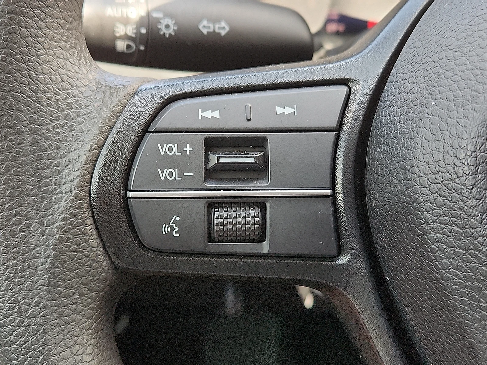 Certified Used 2023  Honda EX image 15