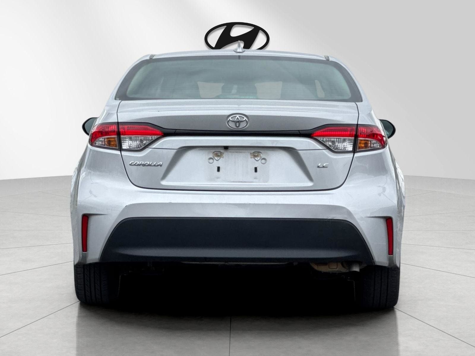 Used 2023 Silver Toyota LE image 4