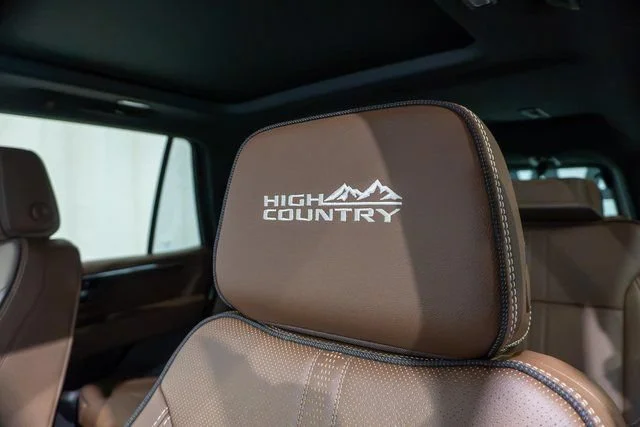 New 2026 Polar White Tricoat Chevrolet High Country image 22