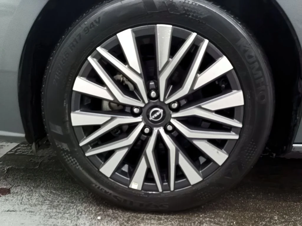 Used 2025 Gun Metallic Nissan SV image 12