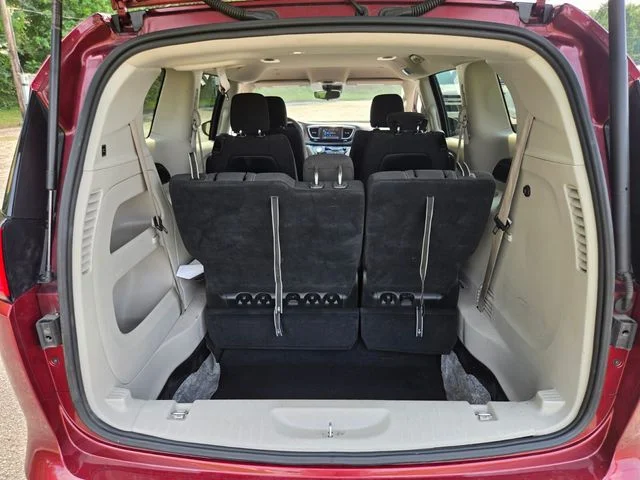 Used 2023 Red Chrysler LX image 16
