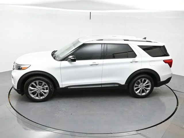 Used 2023 Oxford White Ford Limited image 39
