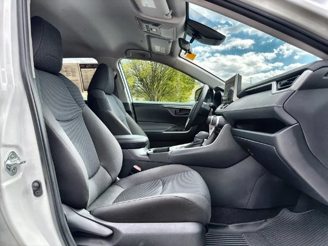 Used 2023 White Toyota LE image 26