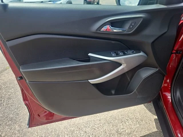 Used 2025 Crimson Metallic Chevrolet 1RS image 10