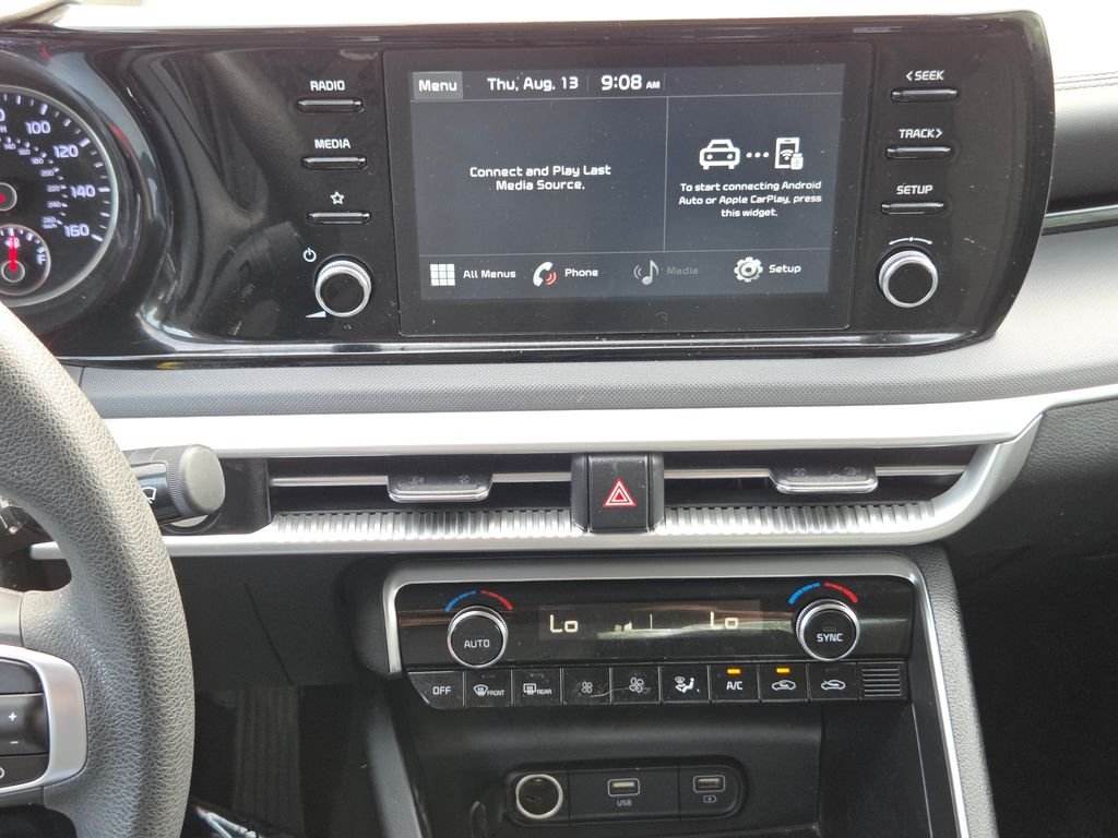 Used 2021 Silver Kia LXS image 33