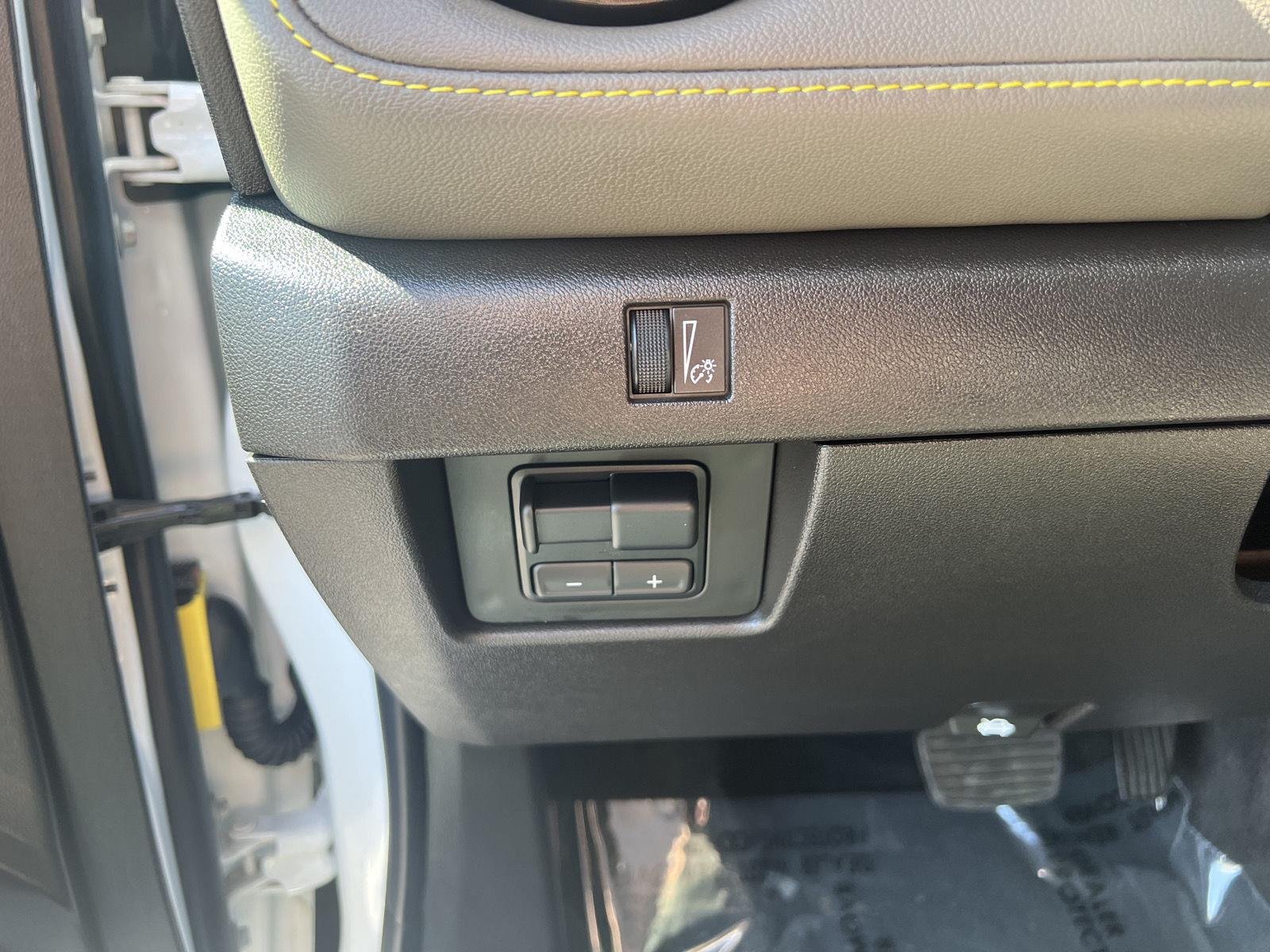 2024 Chevrolet Colorado ZR2 - Photo 18