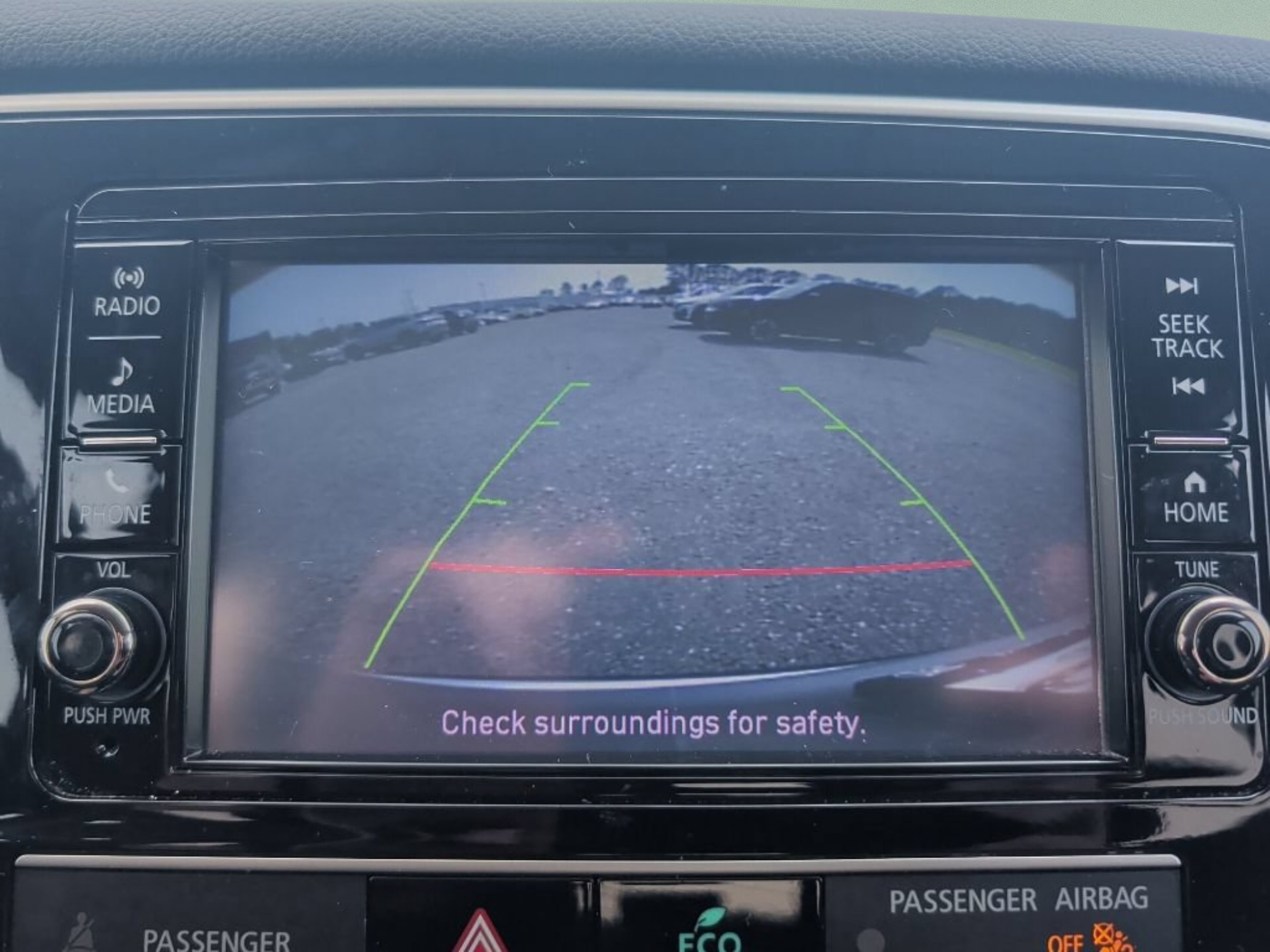 Used 2019 Silver Mitsubishi ES image 21