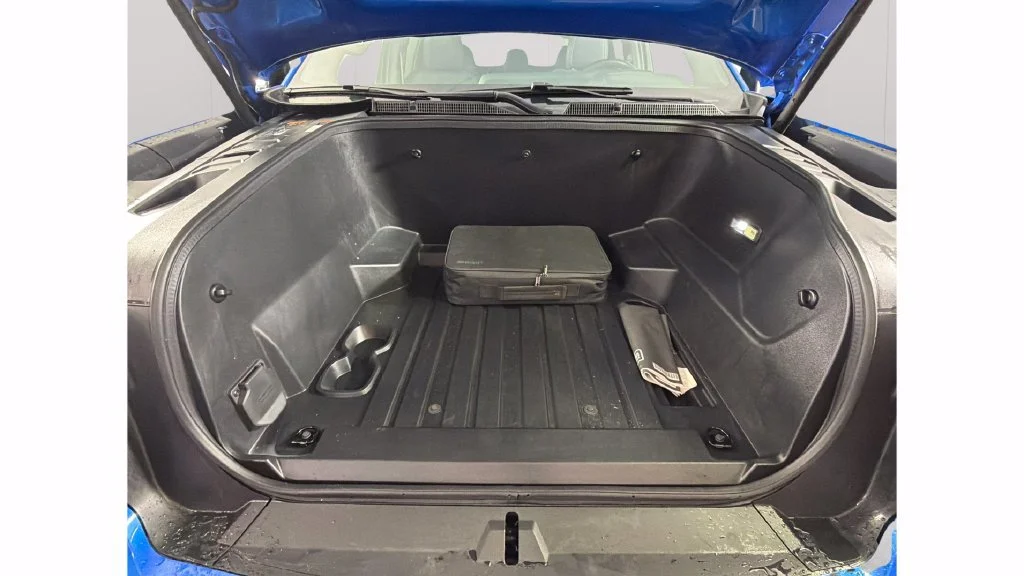 Used 2025 Riptide Blue Metallic Chevrolet LT - Extended Range image 38