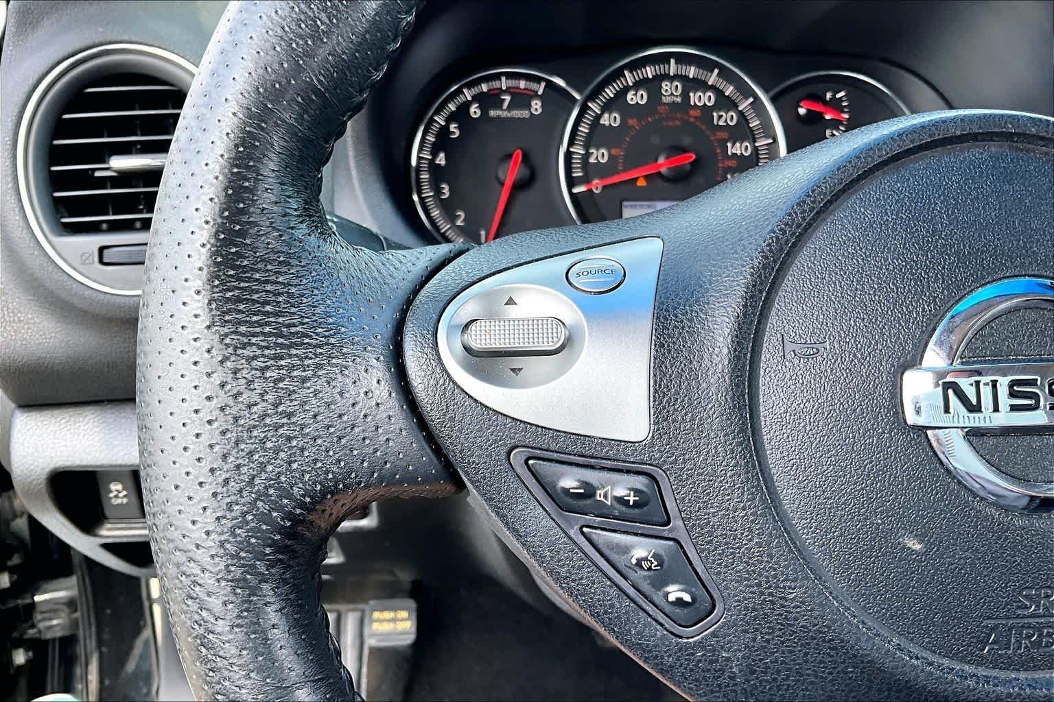 Used 2014 Super Black Nissan 3.5 SV image 21