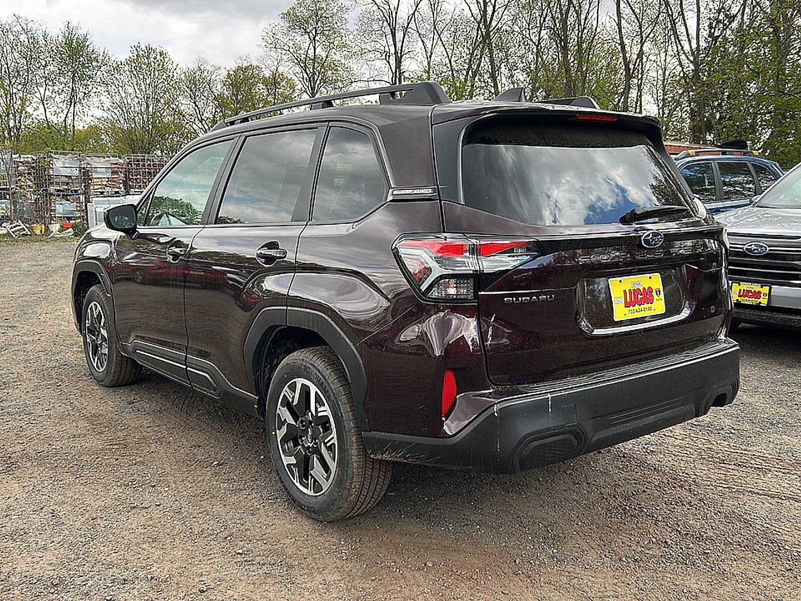 New 2026 DARK MAHOGANY PEARL Subaru Premium image 9