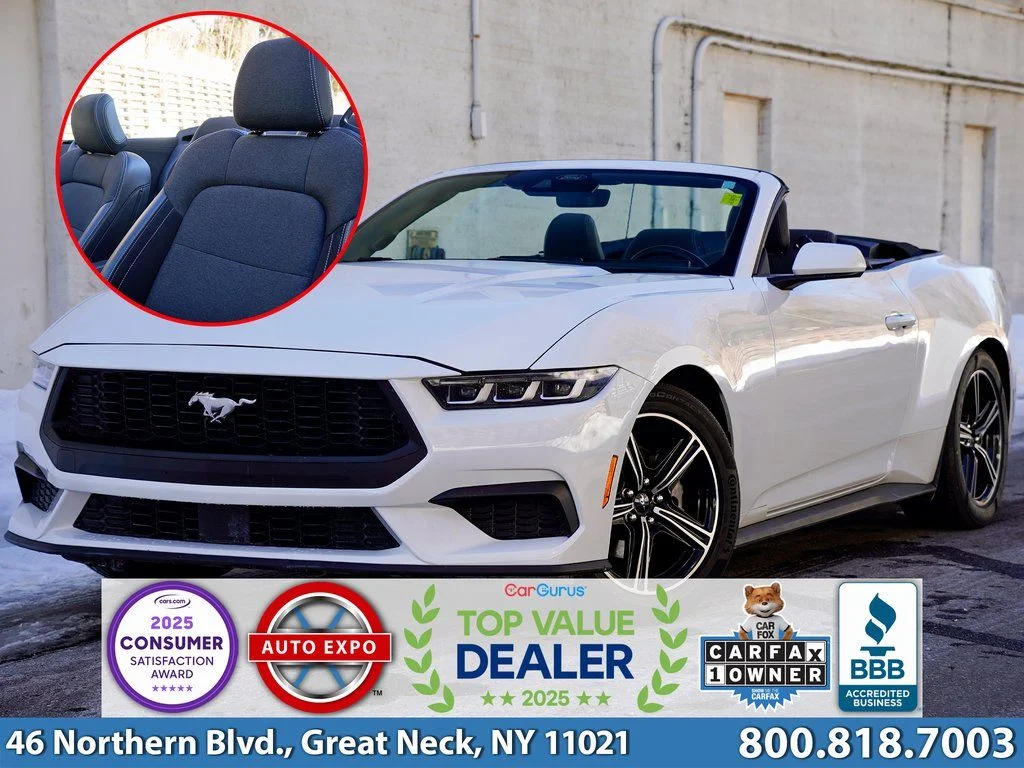 2024 Ford Mustang EcoBoost Convertible's photo