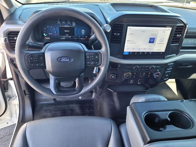 Used 2025 White Ford XL image 9