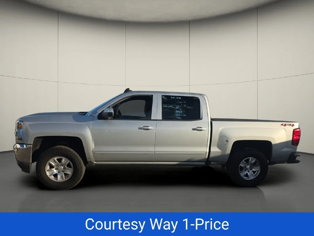 Used 2018 SILVER ICE METALLIC Chevrolet LT image 6