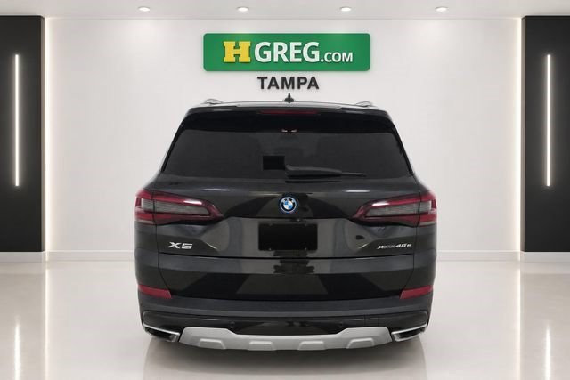 Used 2022 Black Sapphire Metallic BMW xDrive45e image 6