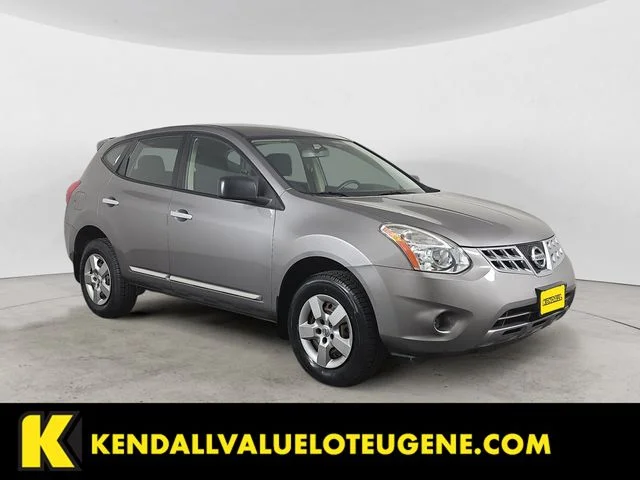 Used 2013 Gray Nissan S image 7