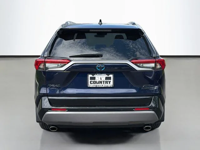 Used 2021 Blue Toyota XSE image 6