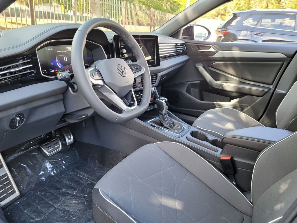2026 Volkswagen Jetta Sport - Photo 10
