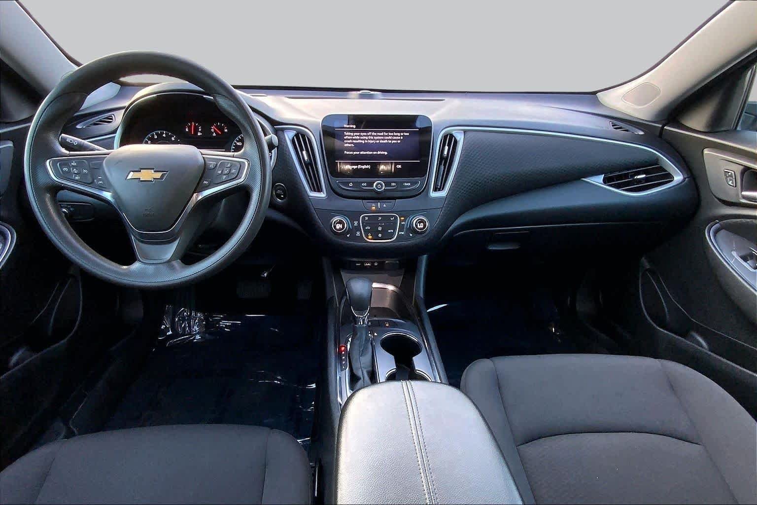 Used 2024 Sterling Gray Metallic Chevrolet LT image 15