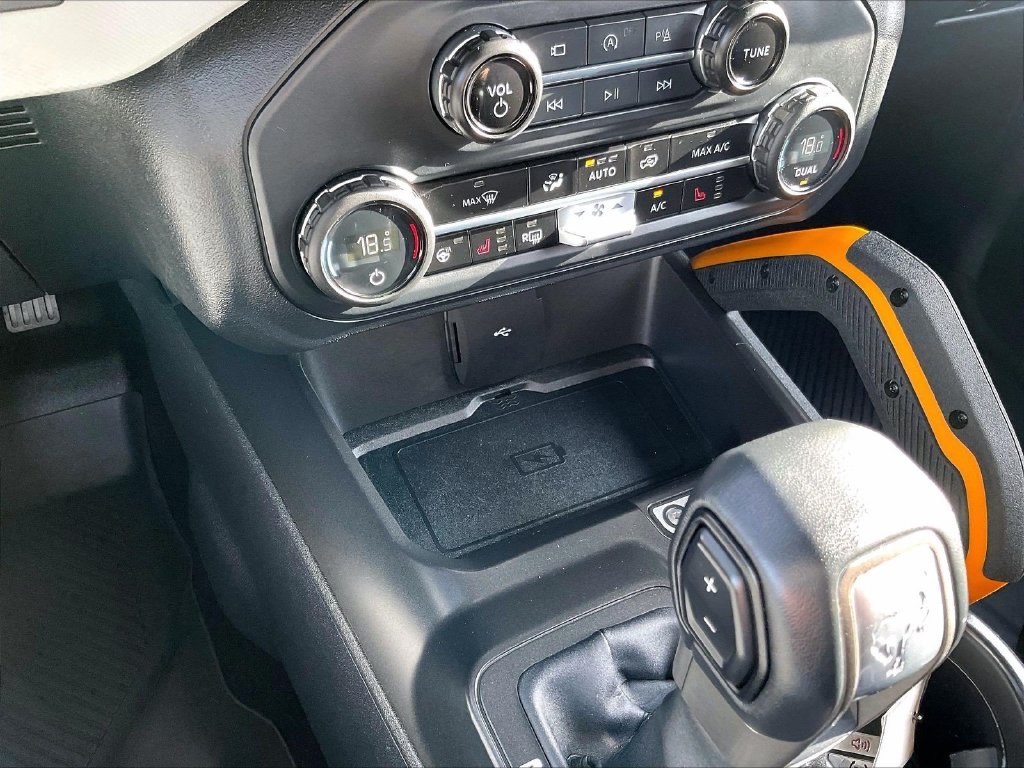 Used 2023 Gray Ford Badlands image 26