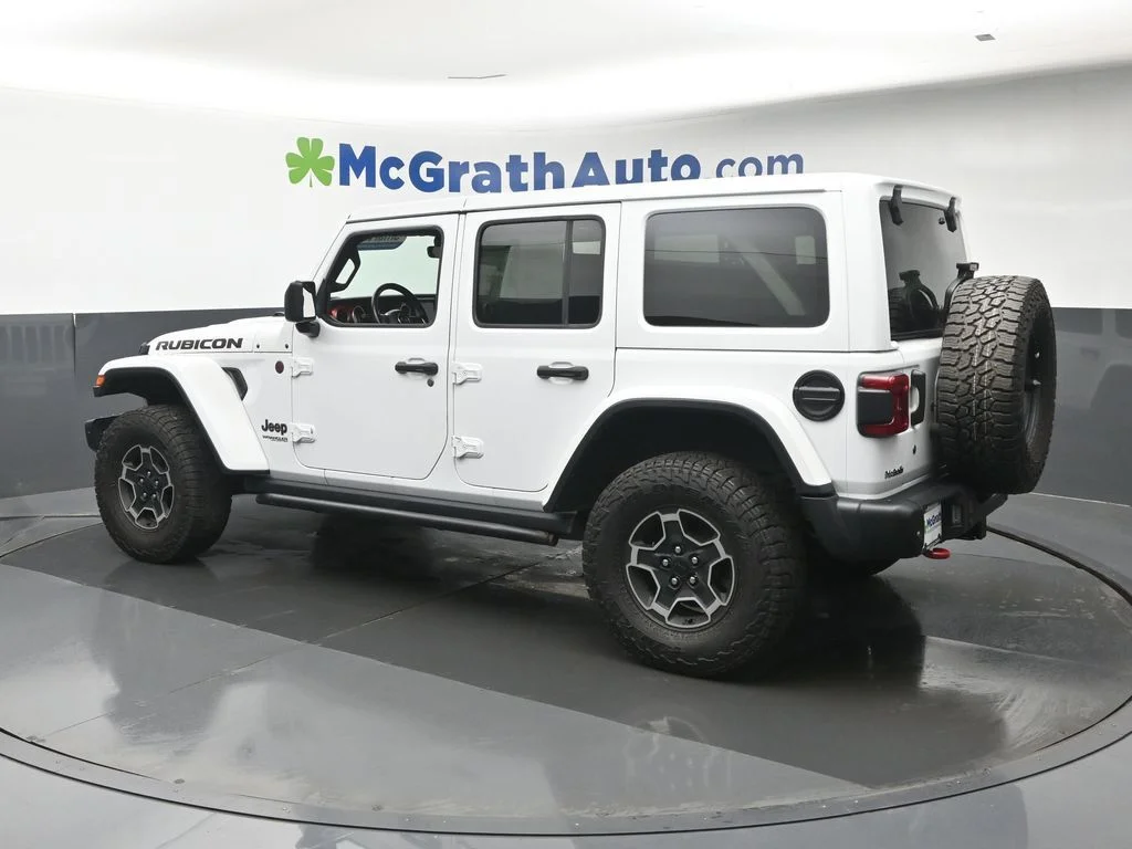 Used 2018 White Jeep Unlimited Rubicon image 25