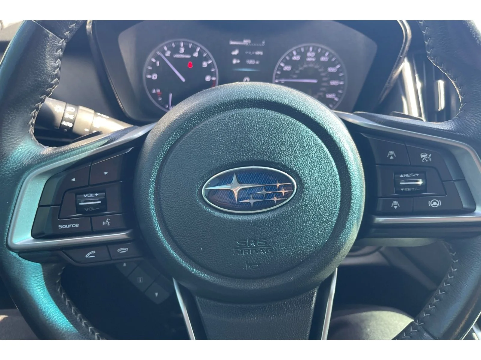 Used 2021 AUTUMN GREEN META Subaru Premium image 31