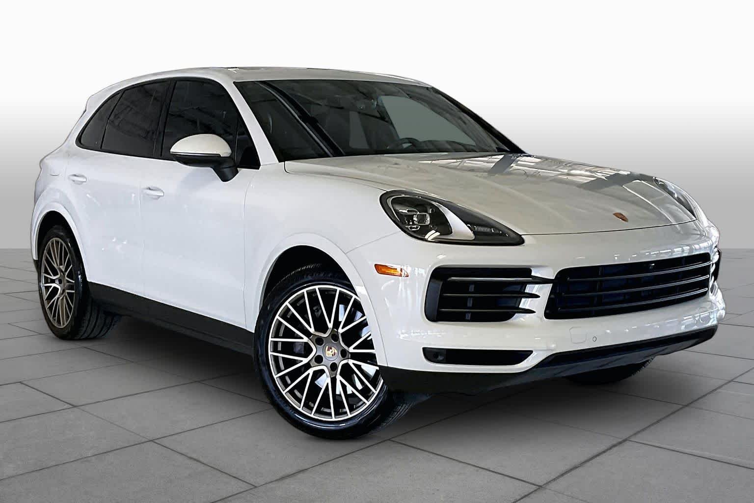 Used 2022 Carrara White Metallic Porsche Platinum Edition image 2