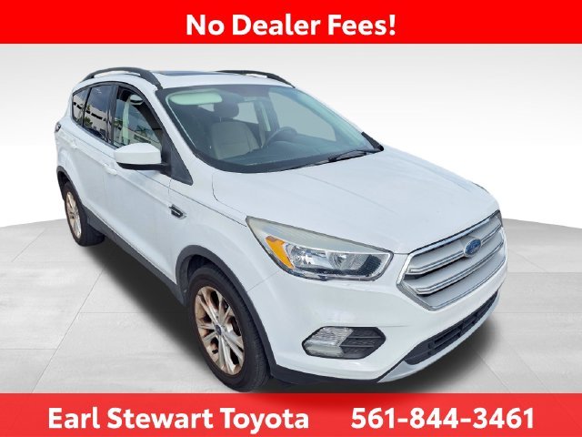 Used 2018 White Ford SE image 2