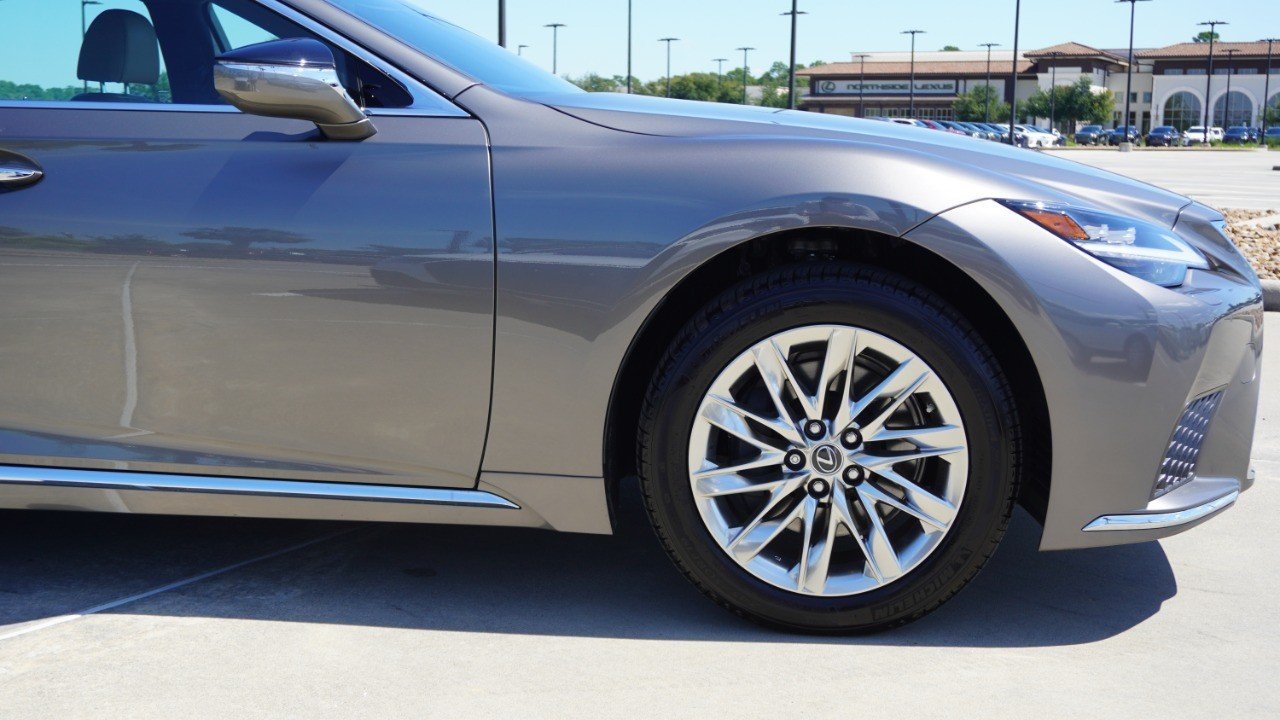 Certified Used 2022 Manganese Lexus LS 500 image 9