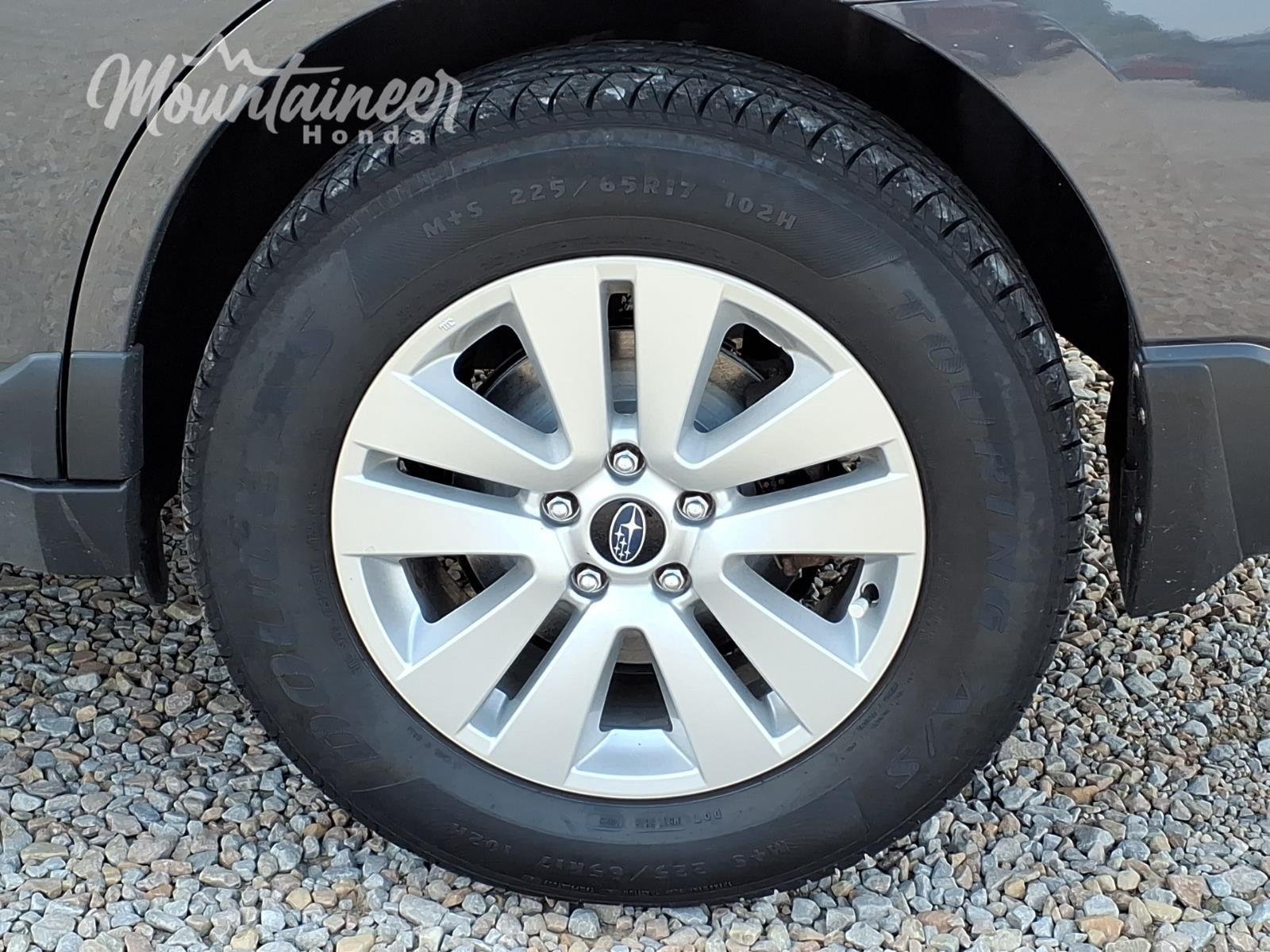 Used 2019 Magnetite Gray Metallic Subaru Premium image 11