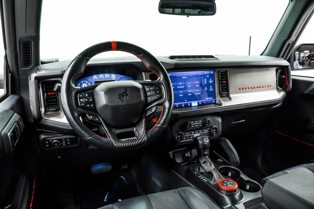 Used 2024 Gray Ford Raptor image 4