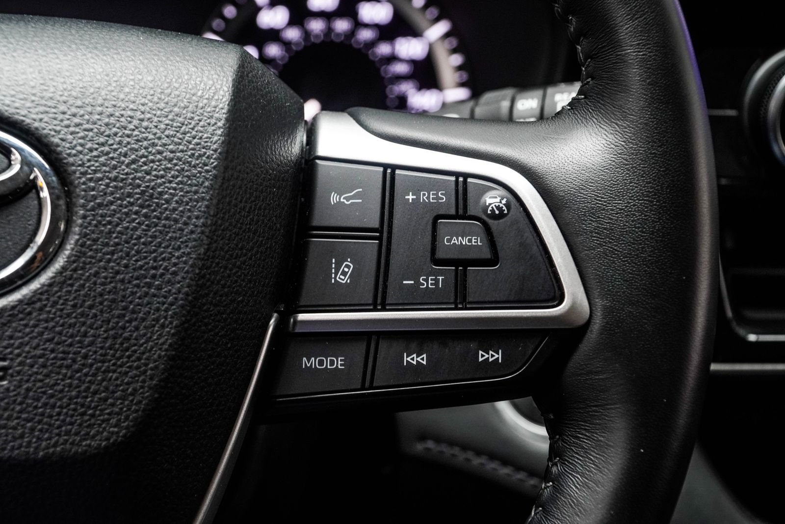 Used 2025 Black Toyota LE image 27