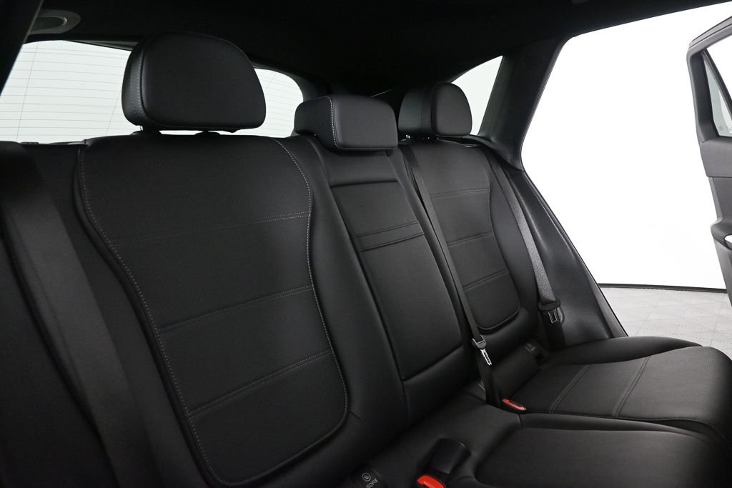 Certified Used 2026  Mercedes-Benz GLC 300 image 20