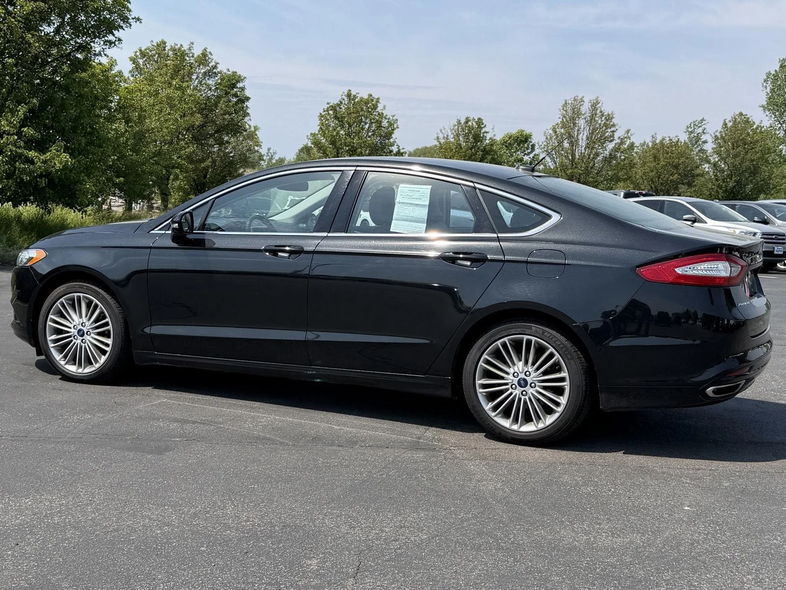 Used 2015 Tuxedo Black Ford SE image 5