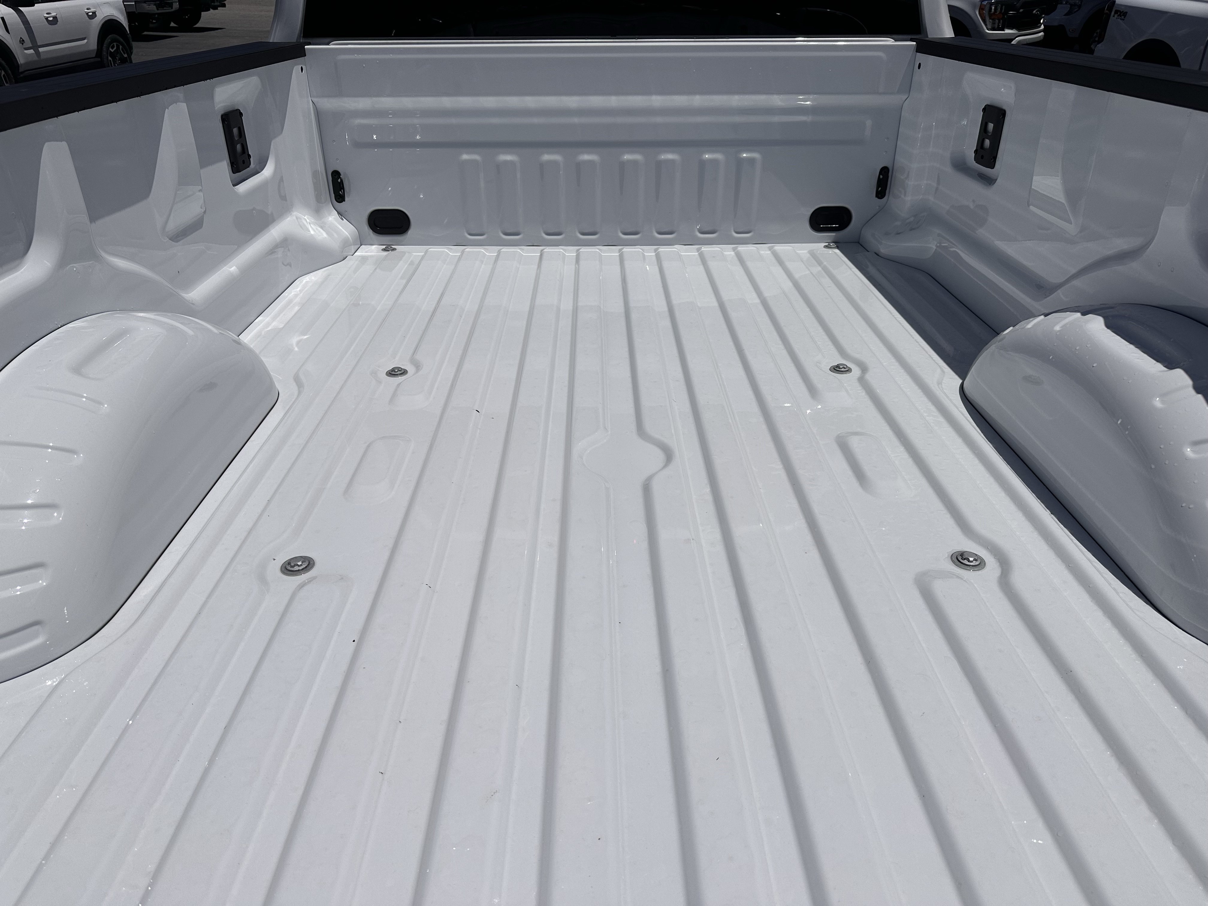 New 2026 Oxford White Ford F-250® XL image 9