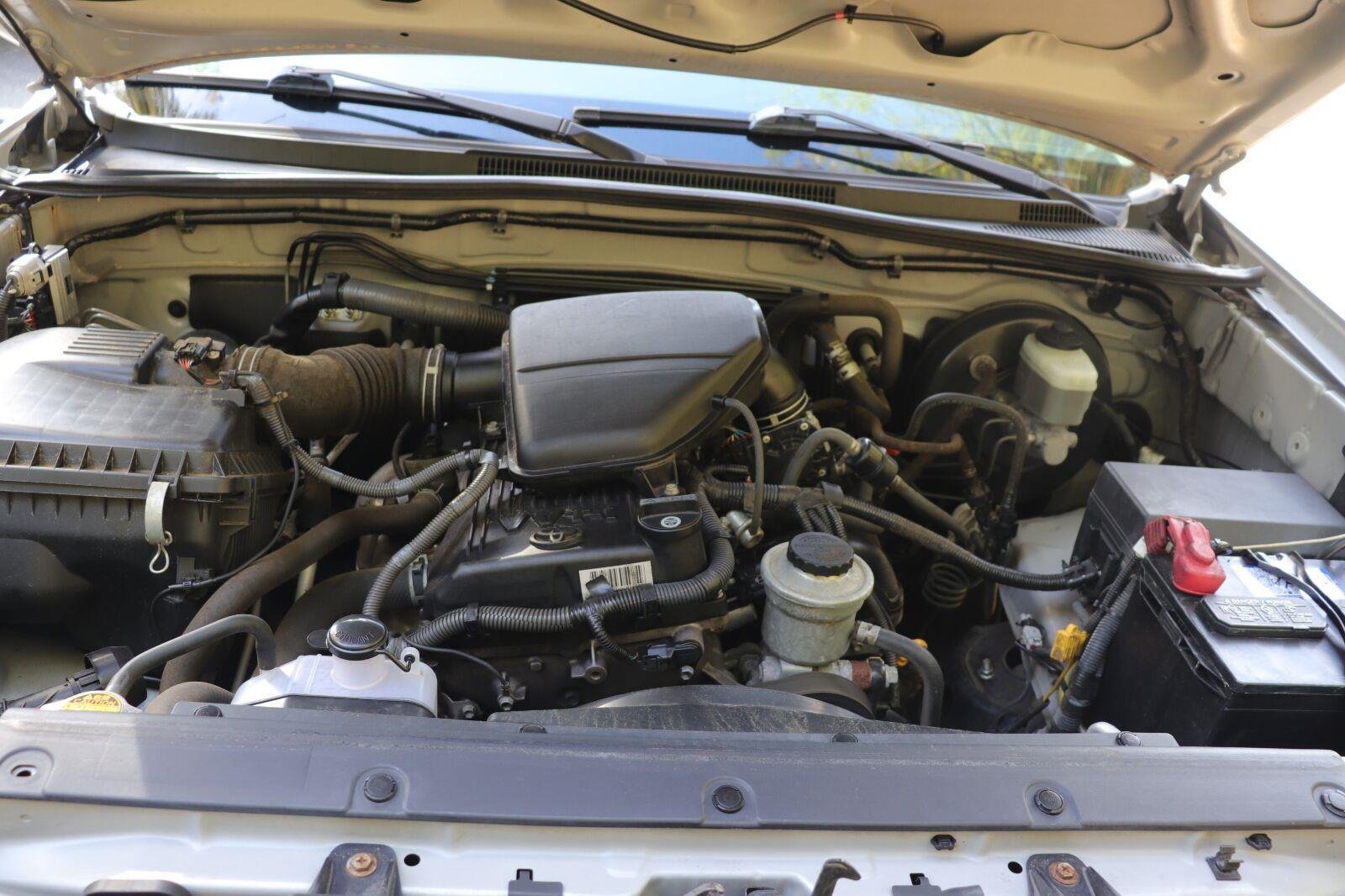 Used 2008 Silver Streak Mica Toyota Base image 29