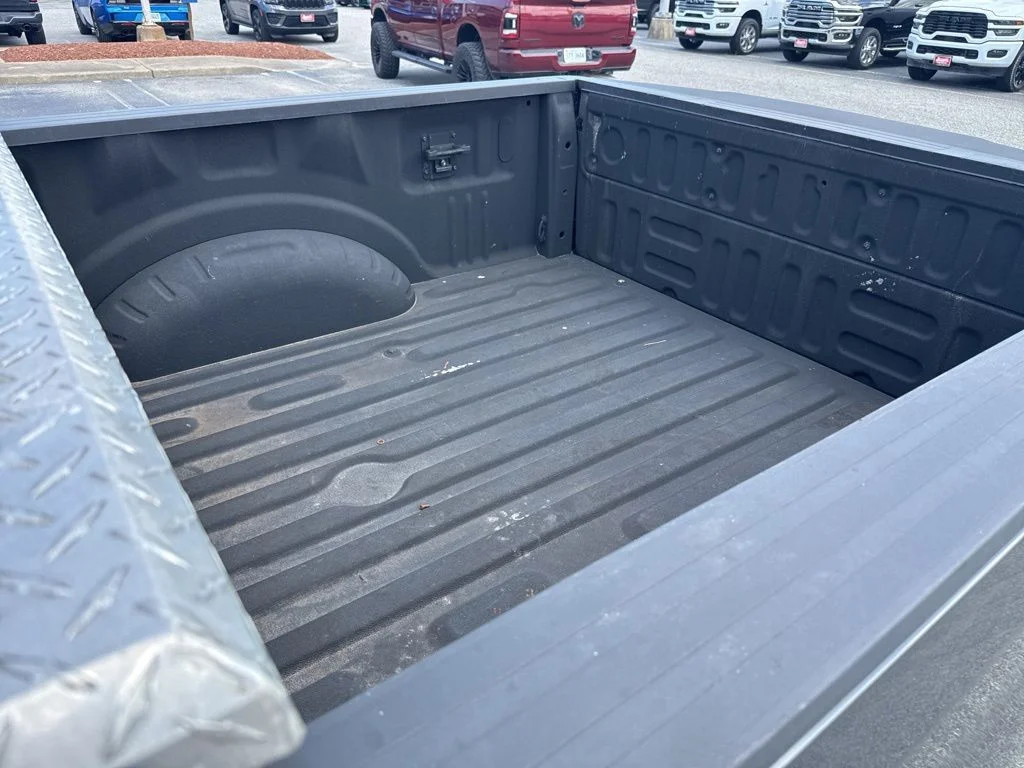 Used 2020 Gray Ford XLT image 12