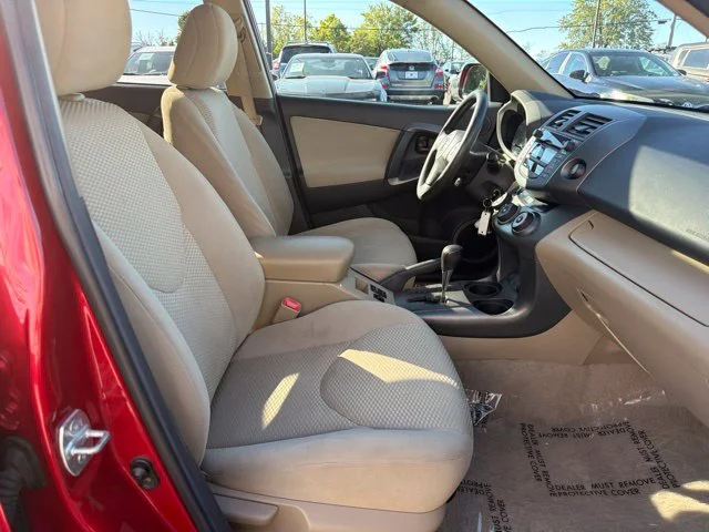 Used 2011 Red Toyota Base image 30