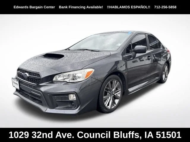 Used 2018 Gray Subaru Base image 3