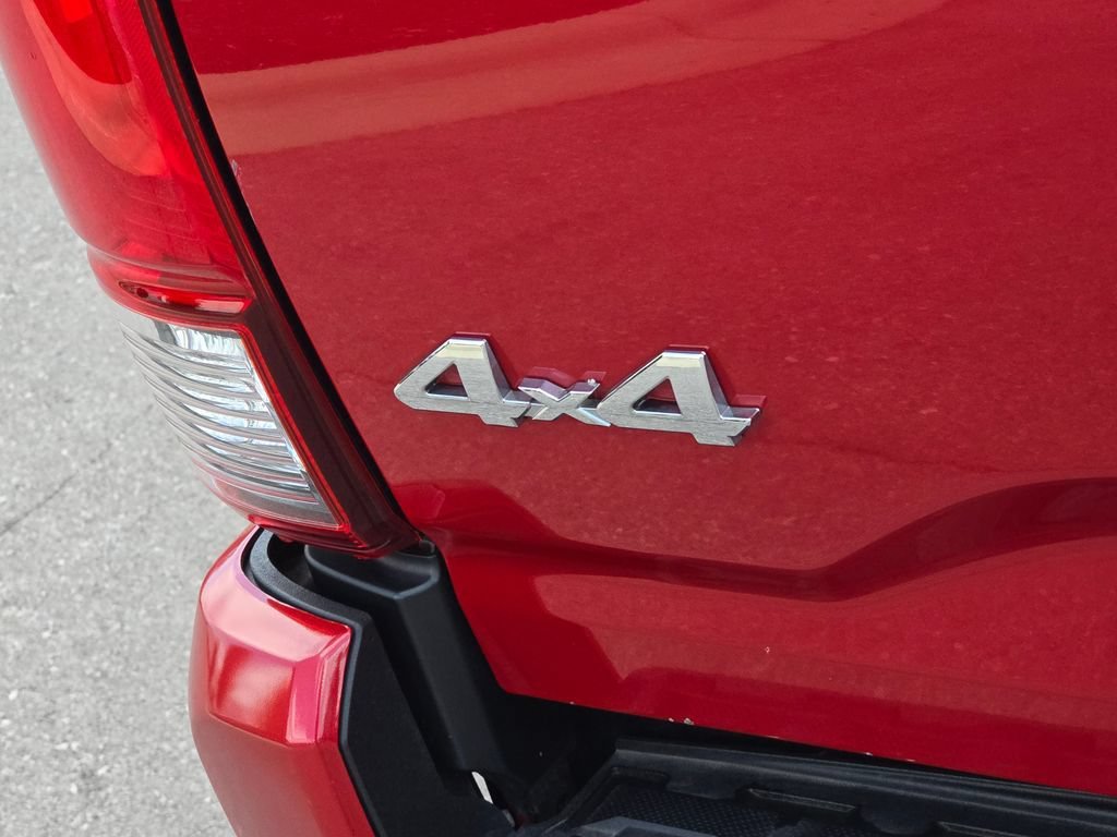 Used 2019 Barcelona Red Metallic Toyota SR image 22