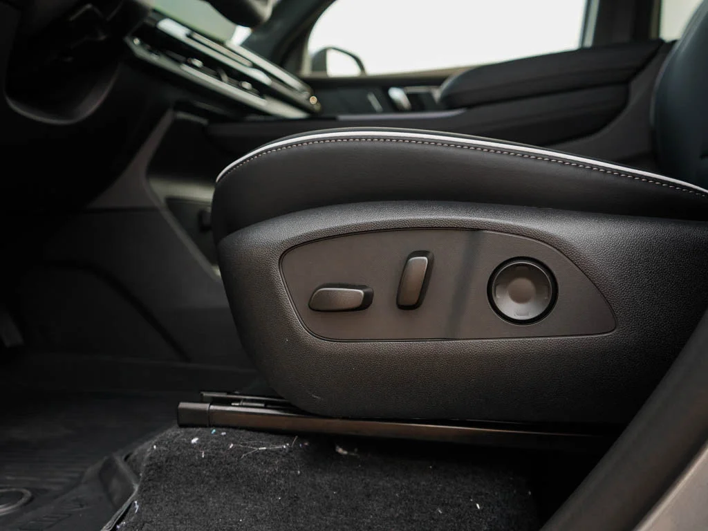 2026 Buick Enclave Preferred - Photo 19