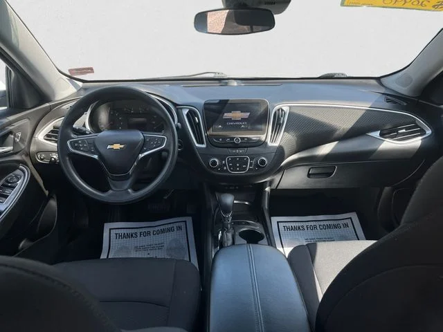 Used 2024 White Chevrolet LT image 10