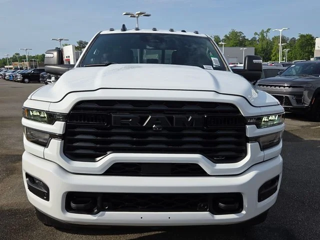 New 2026 Bright White Clear-Coat Exterior Paint RAM Big Horn image 2