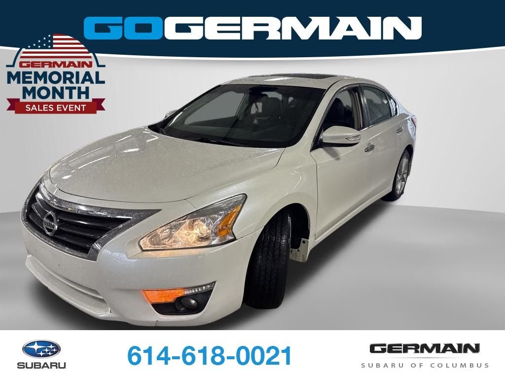 2013 Nissan Altima's photo