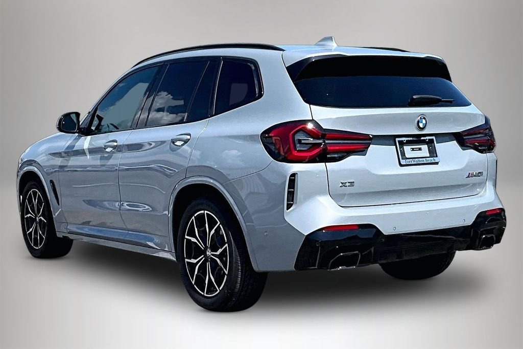 Used 2024 Gray BMW M40i image 4