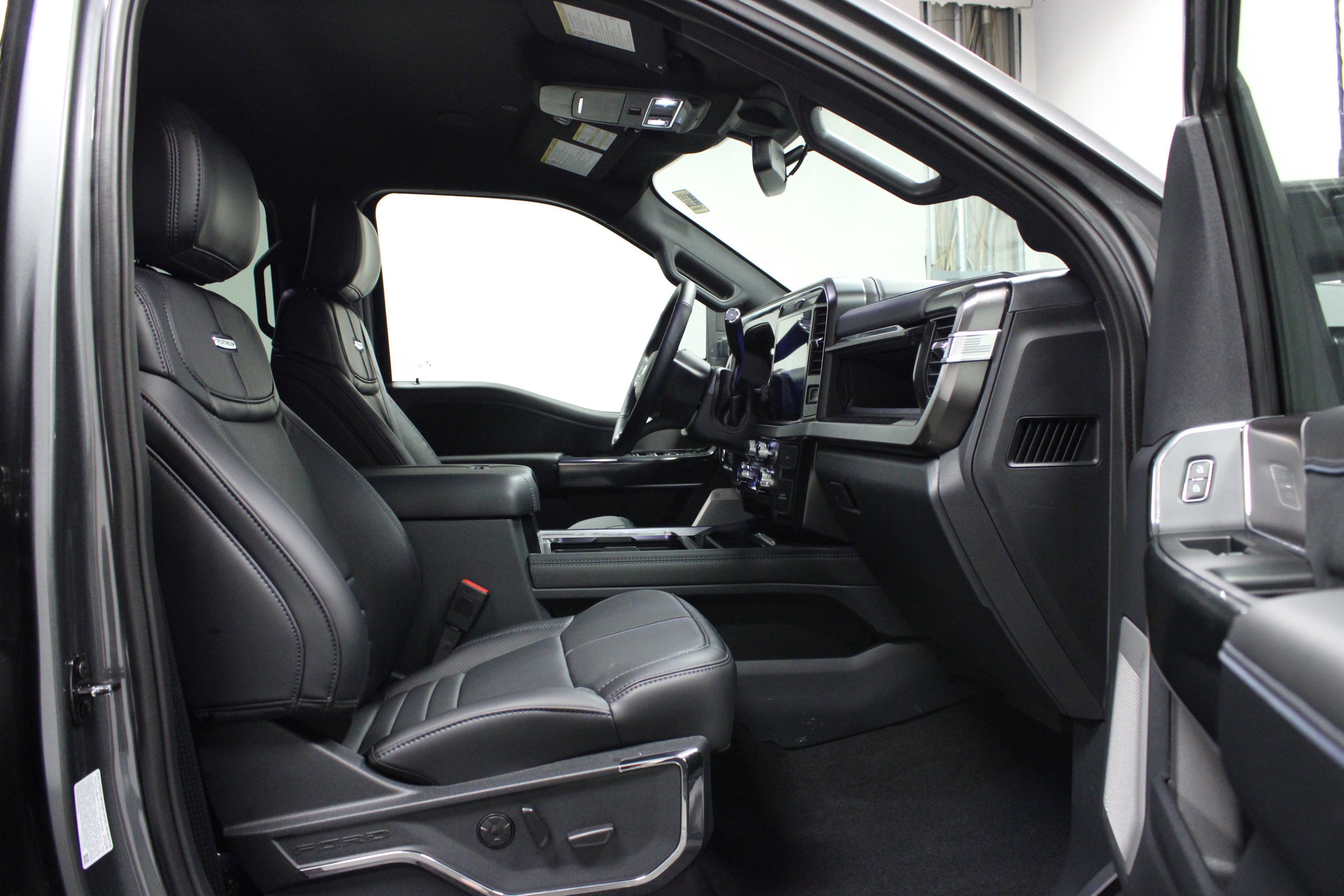 New 2026 Carbonized Gray Metallic Ford Platinum image 16