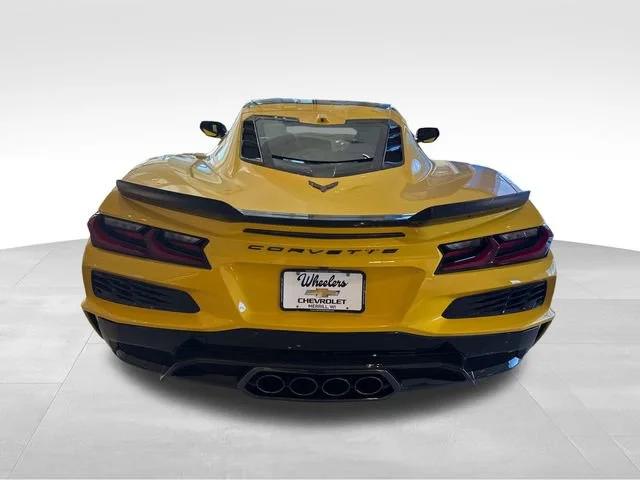 New 2026 Competition Yellow Tintcoat Metallic Chevrolet 2LZ image 4