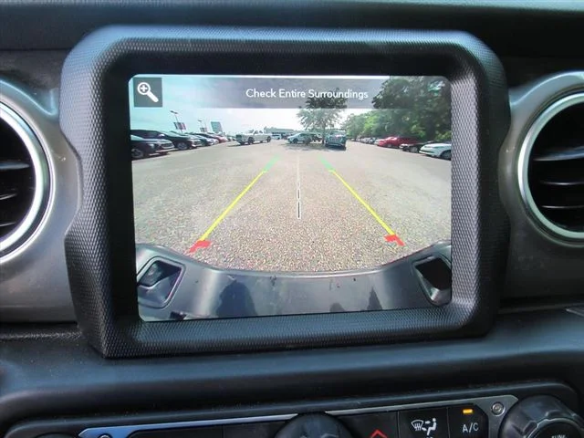 Used 2023 Gray Jeep Overland image 27