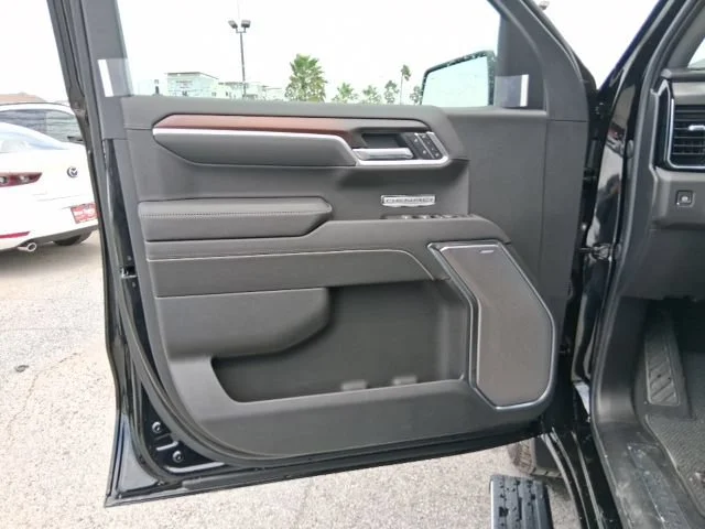 2026 GMC Sierra 1500 Denali - Photo 13