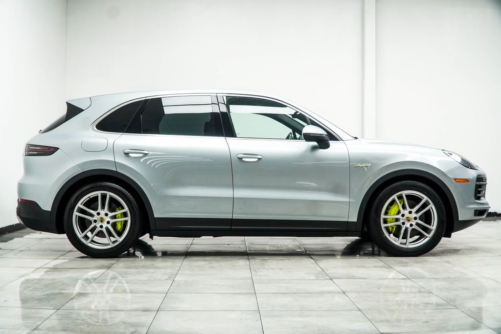 Used 2023 Silver Porsche Base image 7